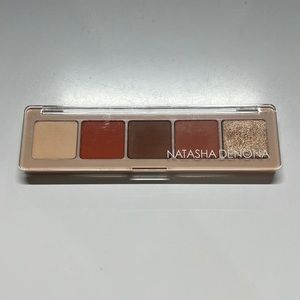 Eyeshadow